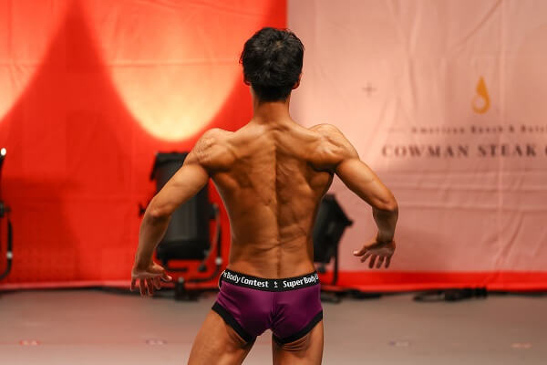 青木陽佑選手