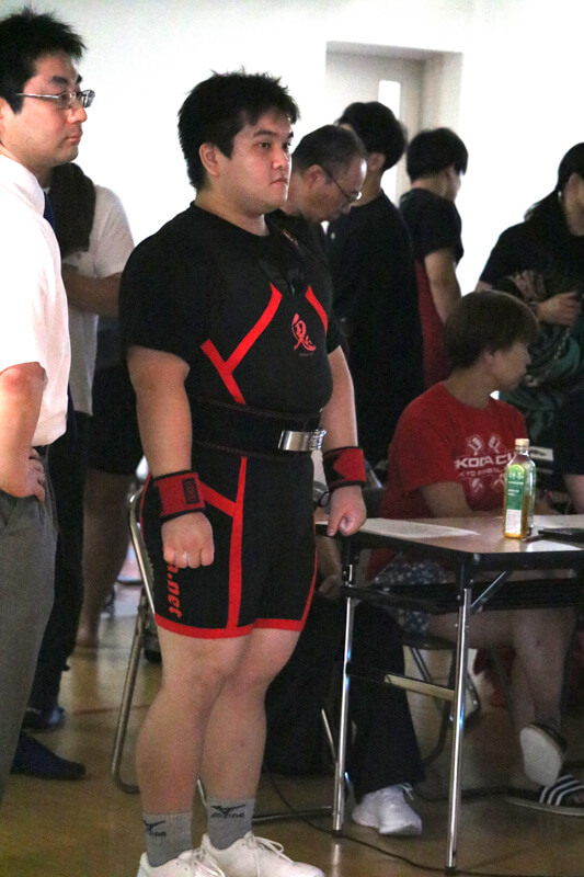 足立智哉さん