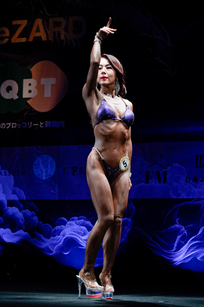 塩入彩子さん