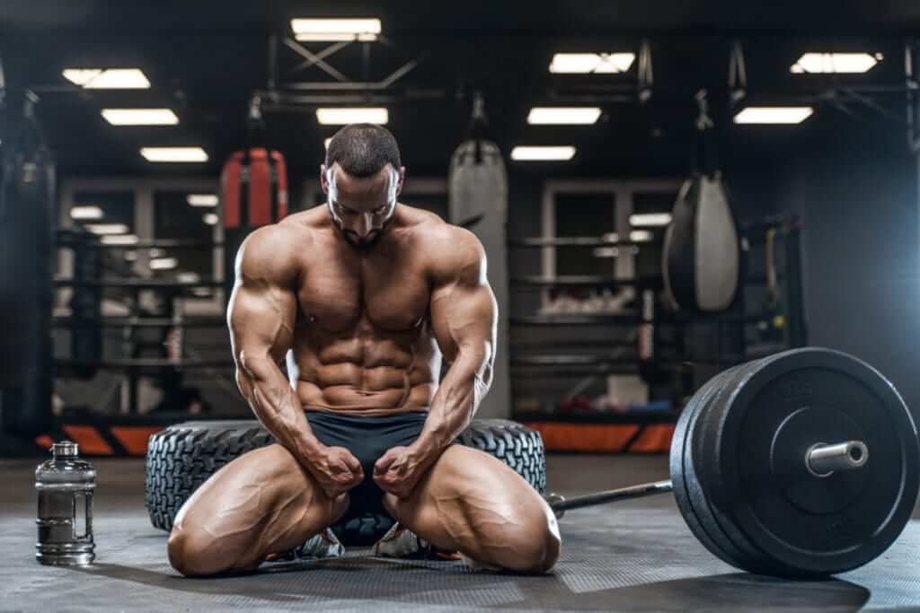 筋トレを効率的に行うためのコツ！ワークアウト中にできる効果的な【疲労回復】の方法とは